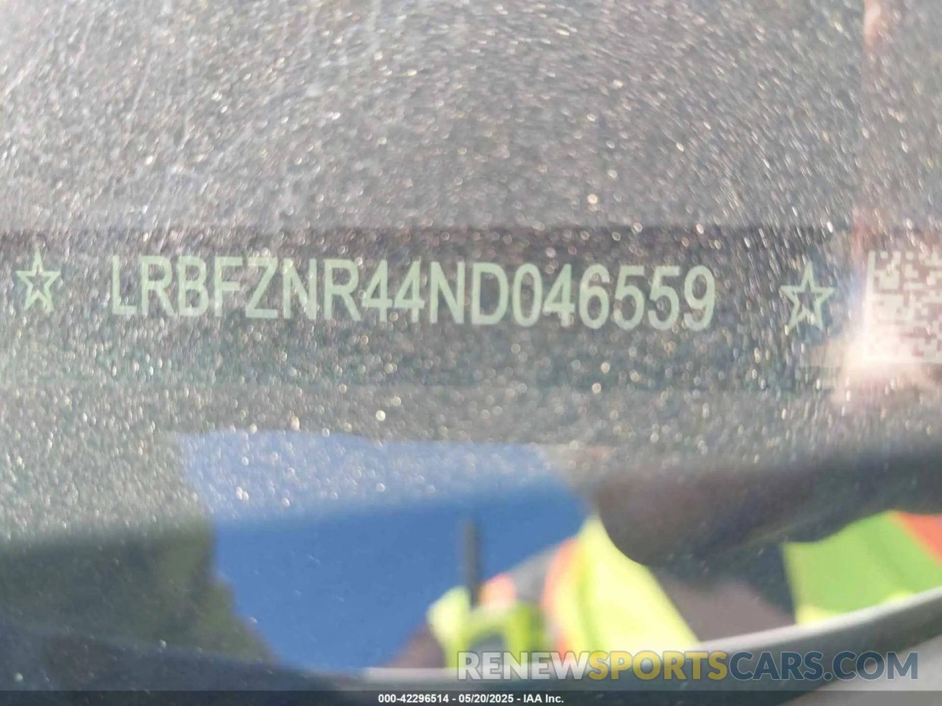 9 Photograph of a damaged car LRBFZNR44ND046559 BUICK ENVISION 2022
