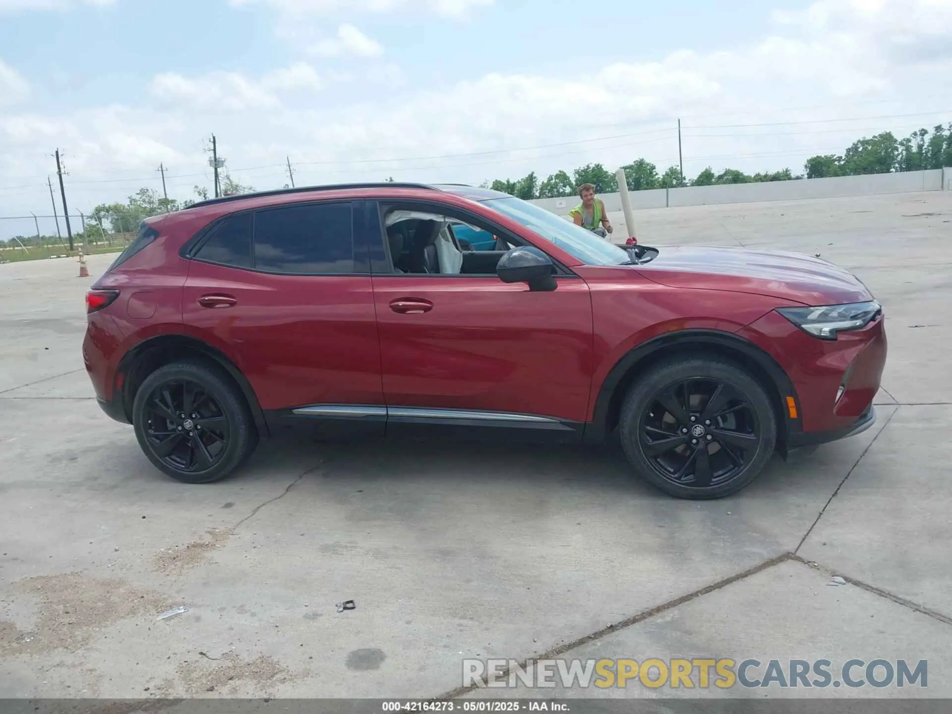13 Photograph of a damaged car LRBFZNR48ND021633 BUICK ENVISION 2022