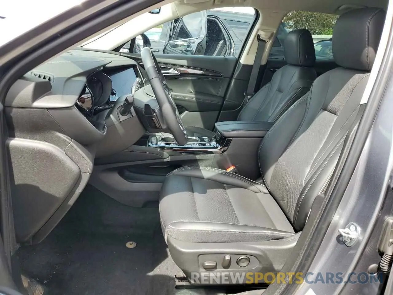 7 Фотография поврежденного автомобиля LRBFZNR49ND027702 BUICK ENVISION 2022