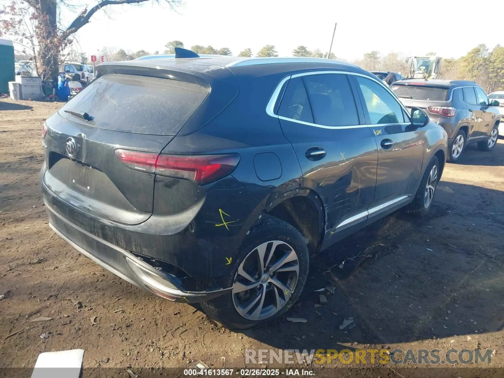 4 Photograph of a damaged car LRBFZPR47ND162849 BUICK ENVISION 2022