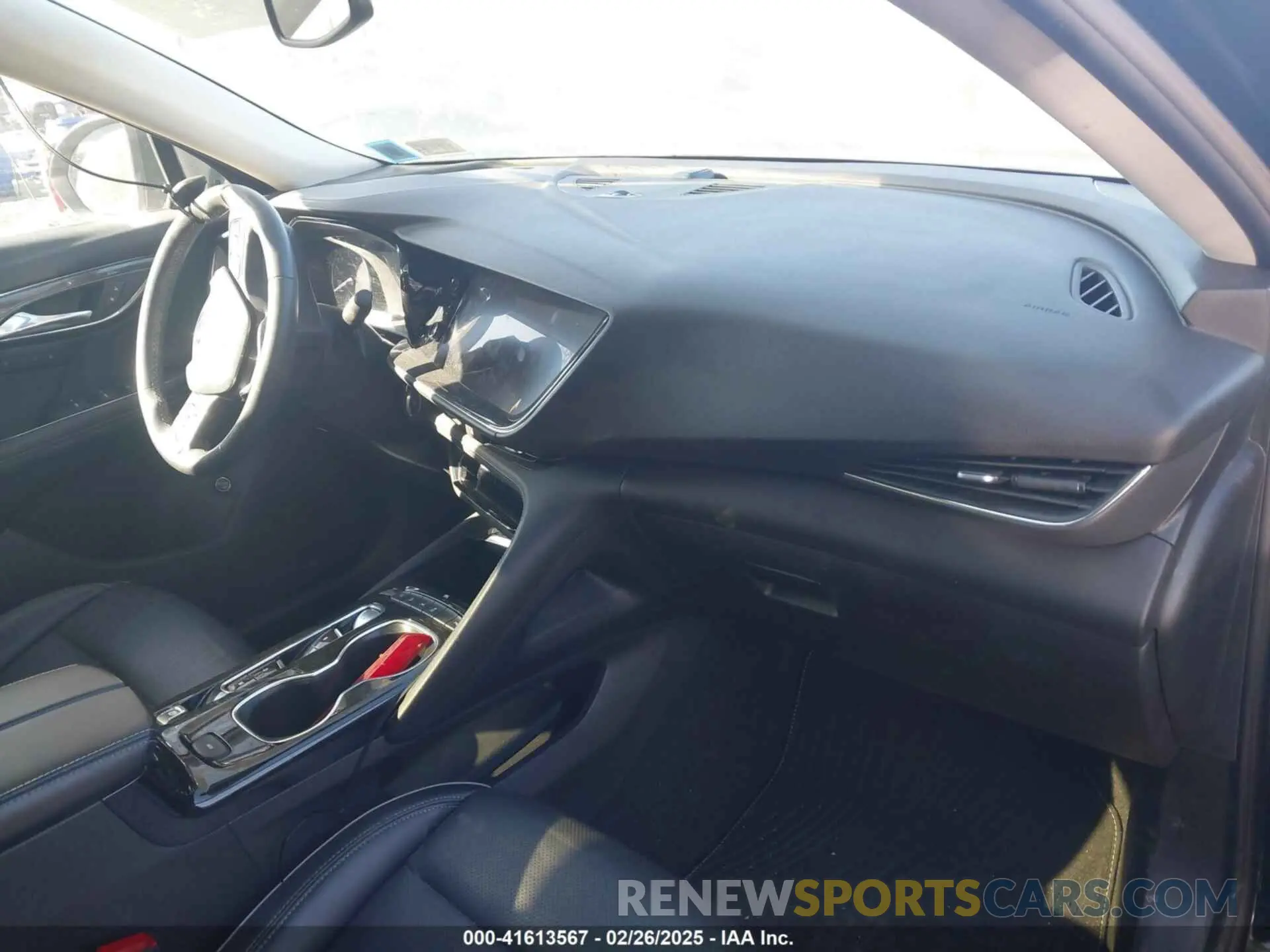 5 Photograph of a damaged car LRBFZPR47ND162849 BUICK ENVISION 2022