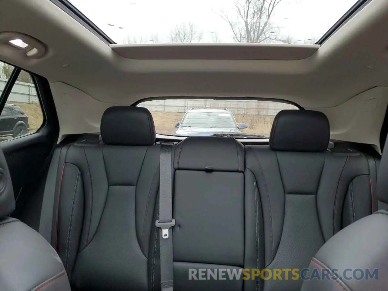 10 Photograph of a damaged car LRBFZPR47ND165332 BUICK ENVISION 2022