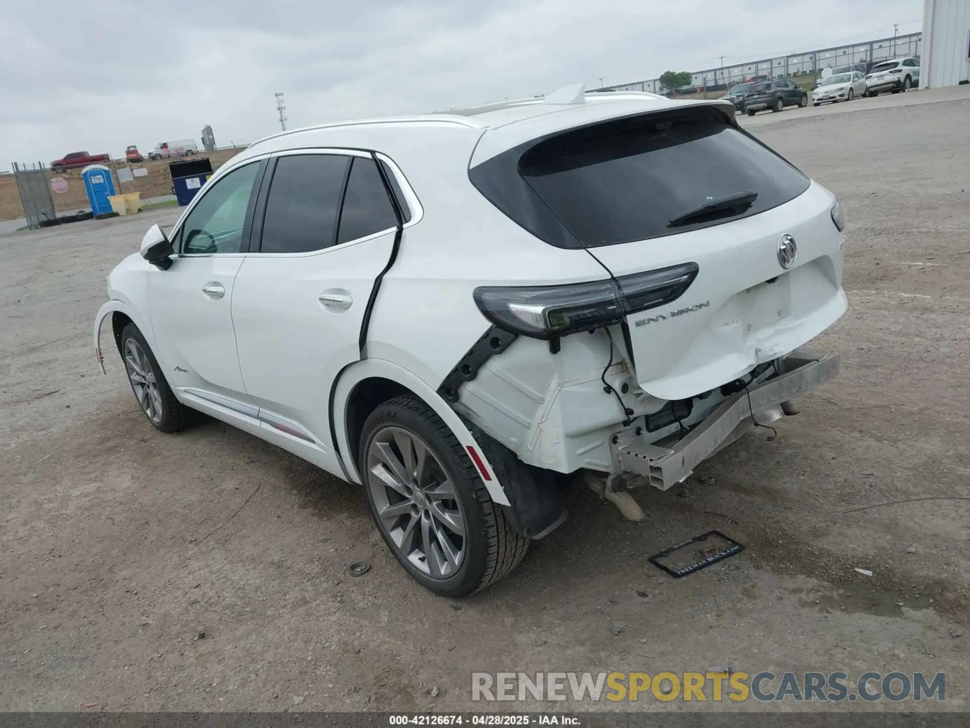 3 Фотография поврежденного автомобиля LRBFZRR47ND020593 BUICK ENVISION 2022
