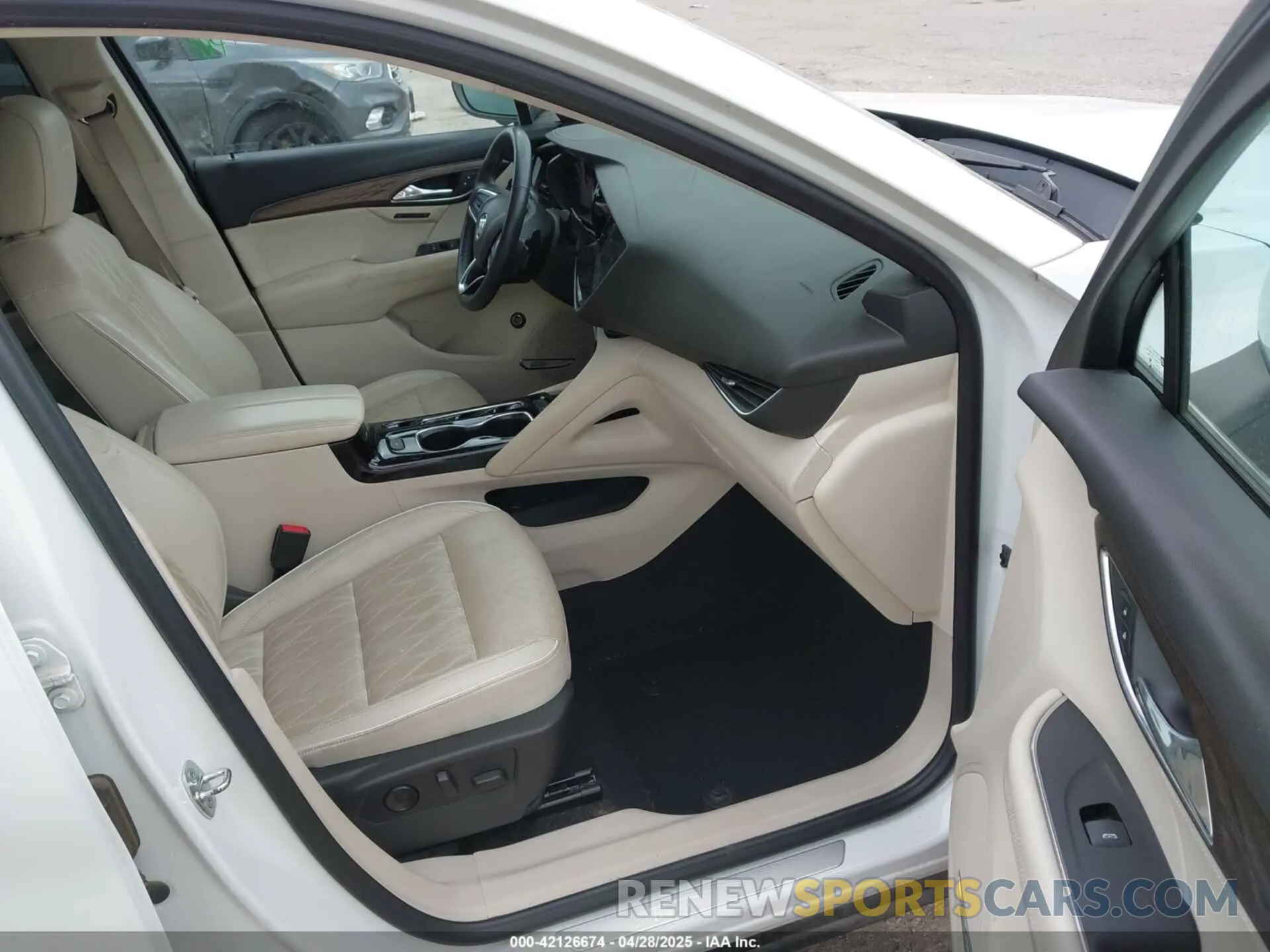 5 Фотография поврежденного автомобиля LRBFZRR47ND020593 BUICK ENVISION 2022