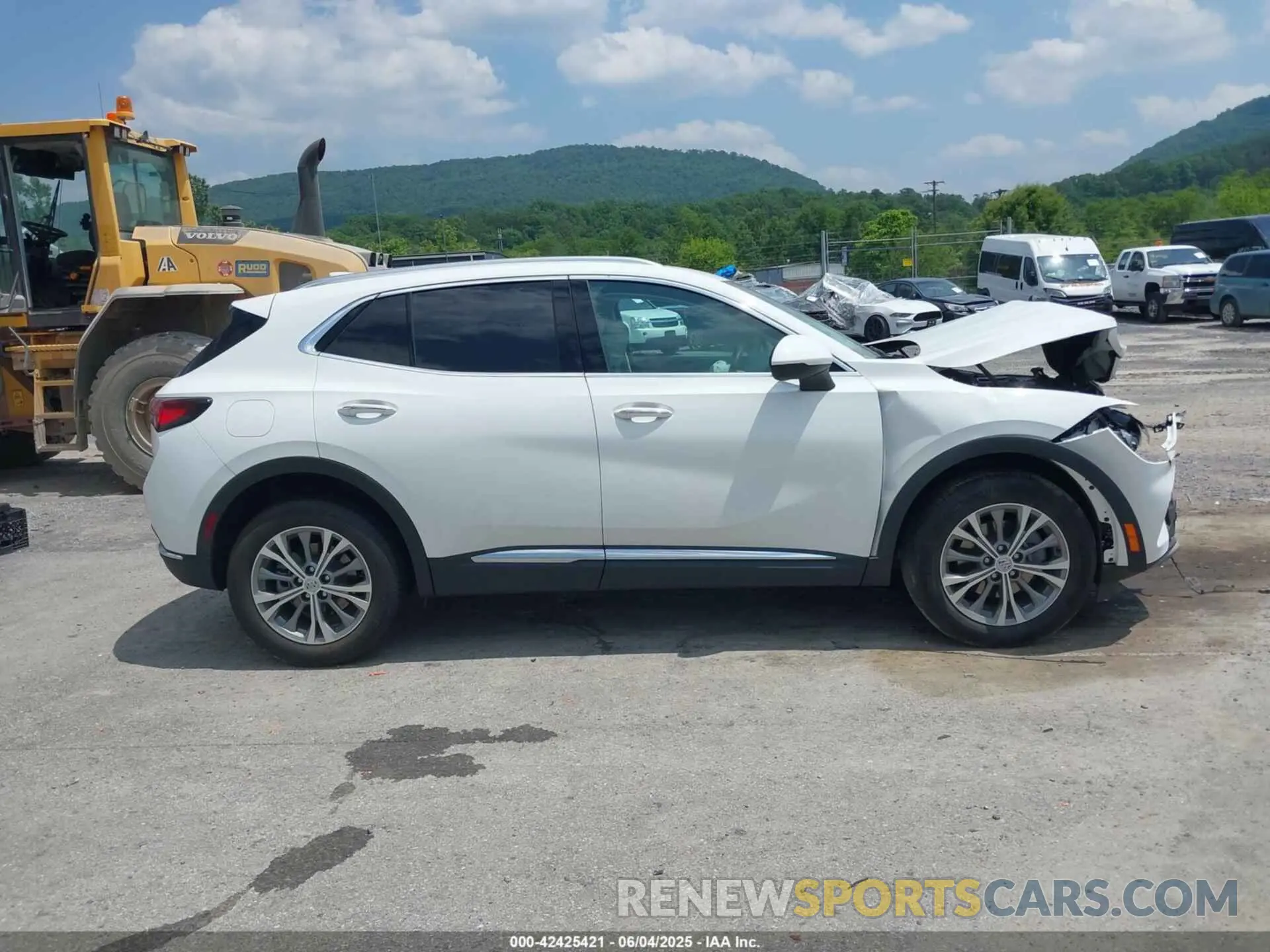 14 Фотография поврежденного автомобиля LRBAZLR41PD018428 BUICK ENVISION 2023