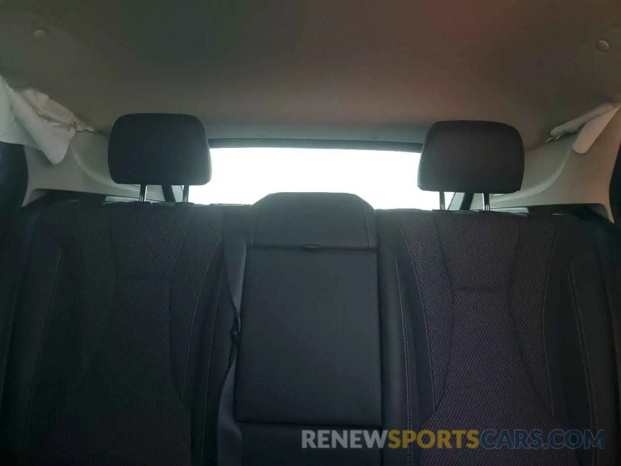 10 Фотография поврежденного автомобиля LRBAZLR41PD067645 BUICK ENVISION 2023