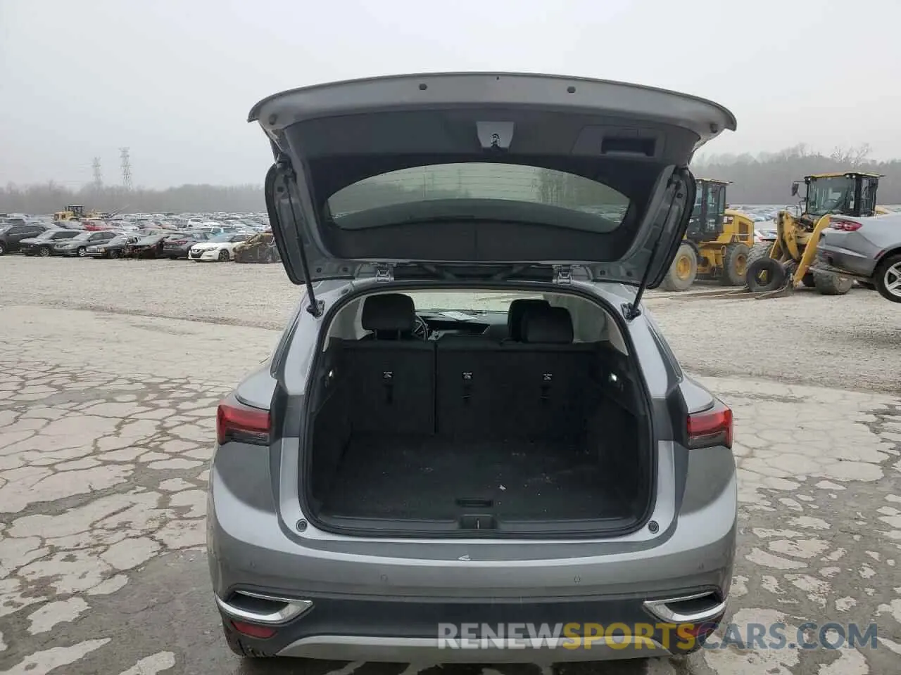 6 Фотография поврежденного автомобиля LRBAZLR46PD097434 BUICK ENVISION 2023