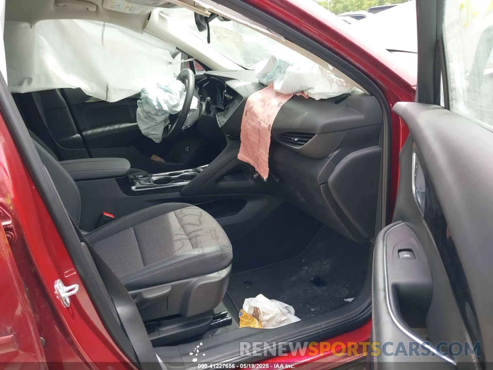5 Фотография поврежденного автомобиля LRBFZMR49PD075004 BUICK ENVISION 2023