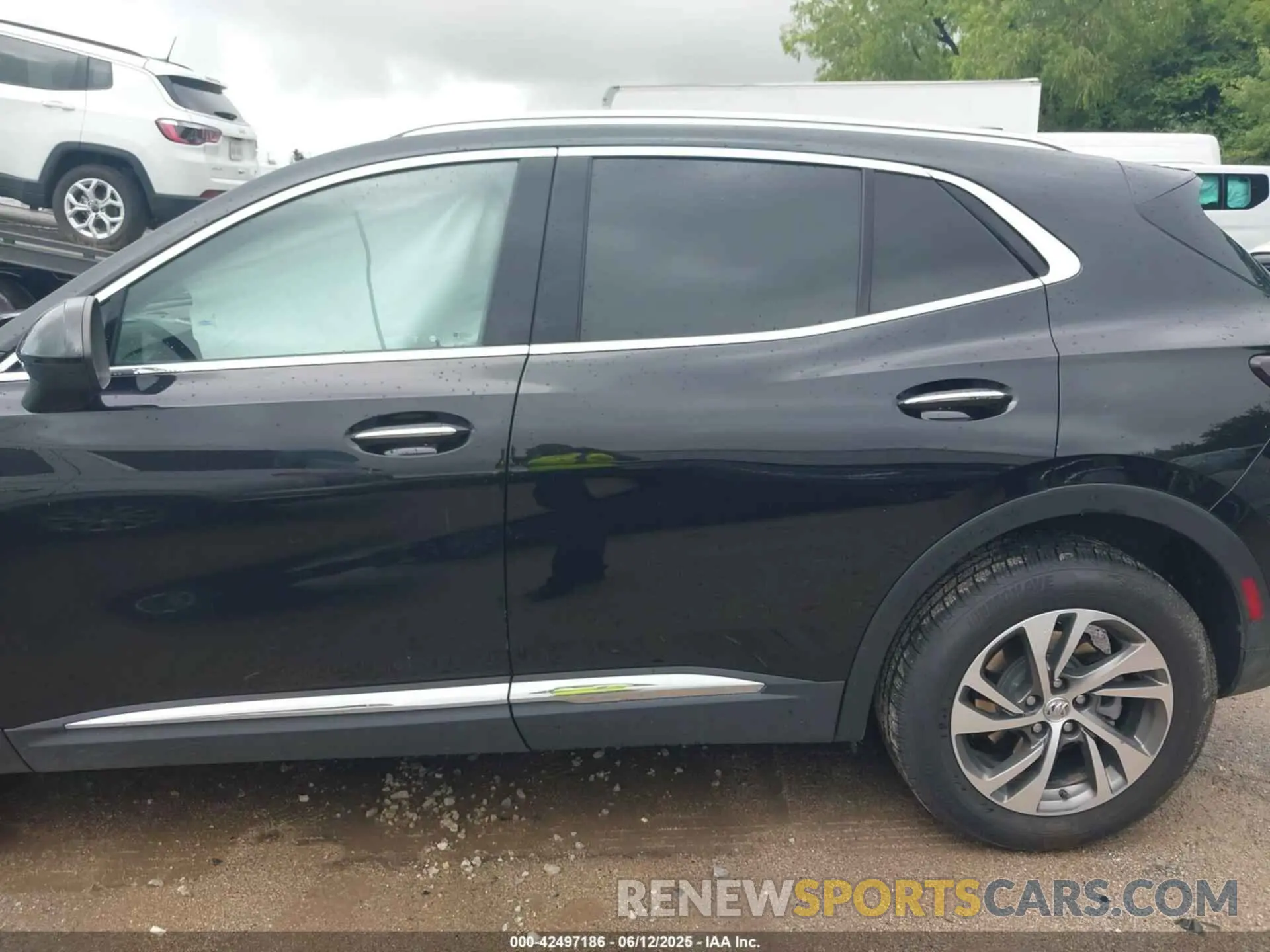 14 Photograph of a damaged car LRBFZNR44PD078544 BUICK ENVISION 2023