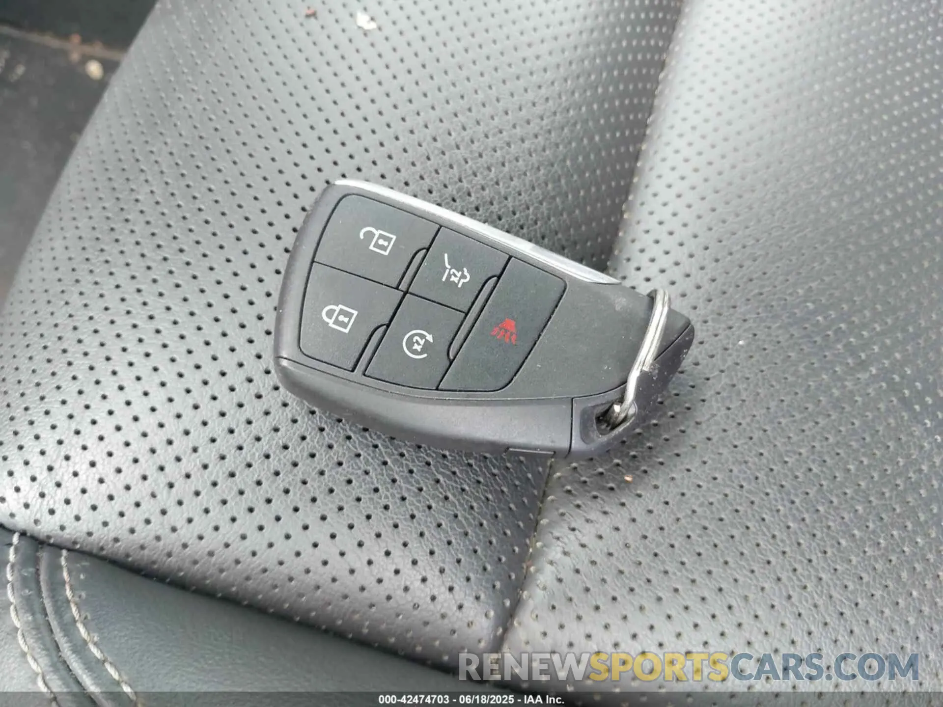 11 Фотография поврежденного автомобиля LRBFZNR45PD035802 BUICK ENVISION 2023