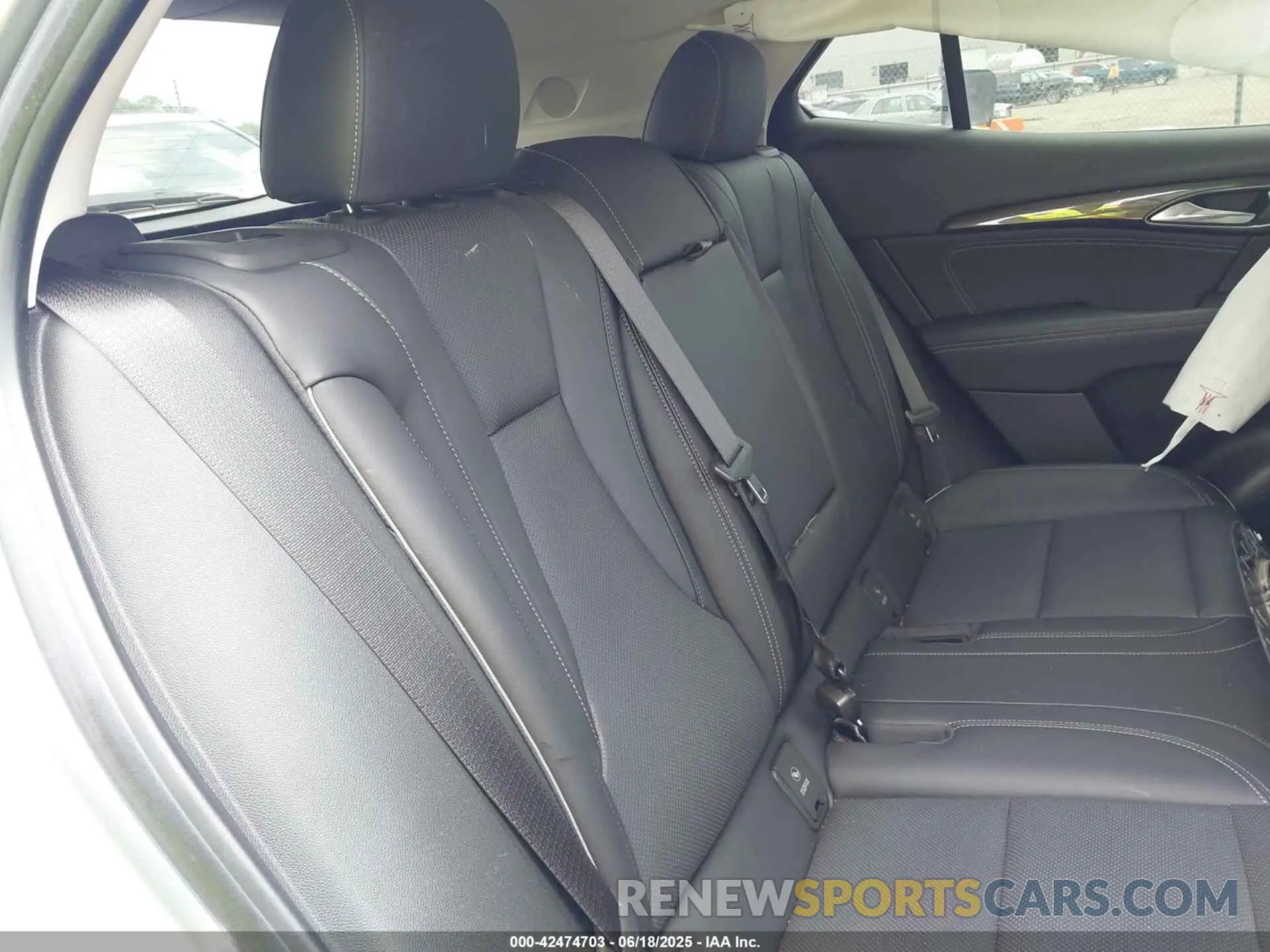 8 Фотография поврежденного автомобиля LRBFZNR45PD035802 BUICK ENVISION 2023