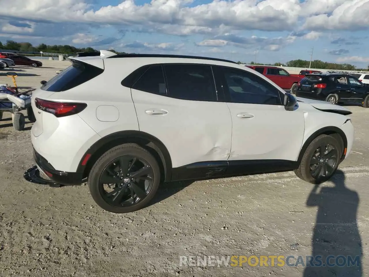 3 Фотография поврежденного автомобиля LRBFZPR40PD175462 BUICK ENVISION 2023
