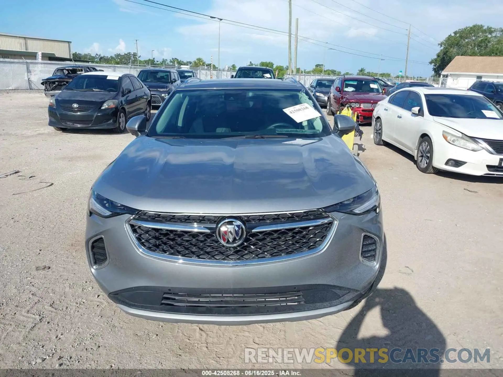 12 Фотография поврежденного автомобиля LRBFZRR43PD048572 BUICK ENVISION 2023