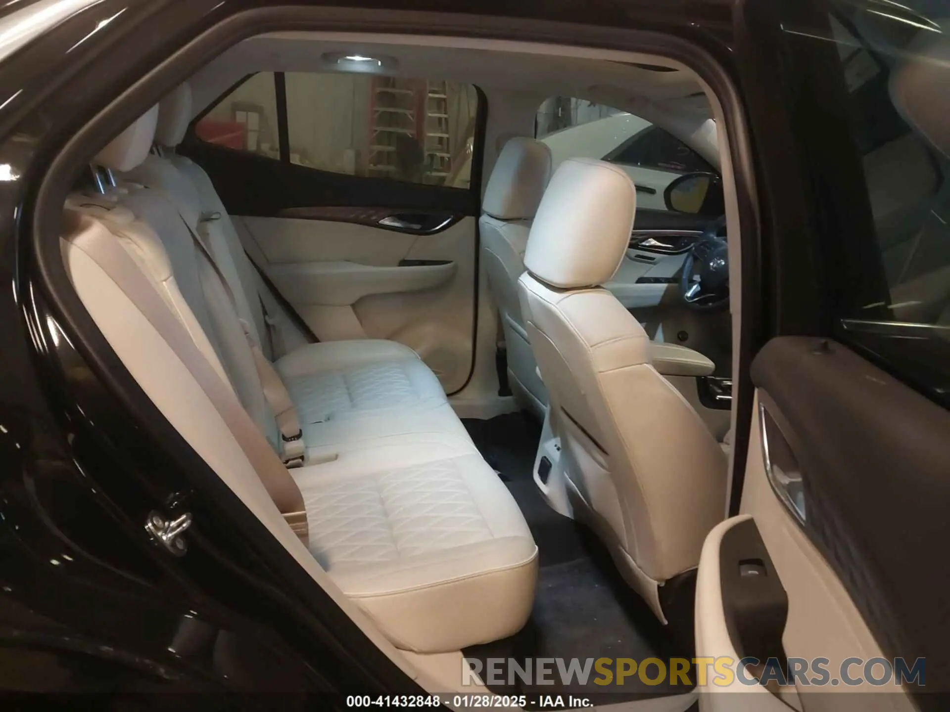 8 Фотография поврежденного автомобиля LRBFZSR40PD231712 BUICK ENVISION 2023