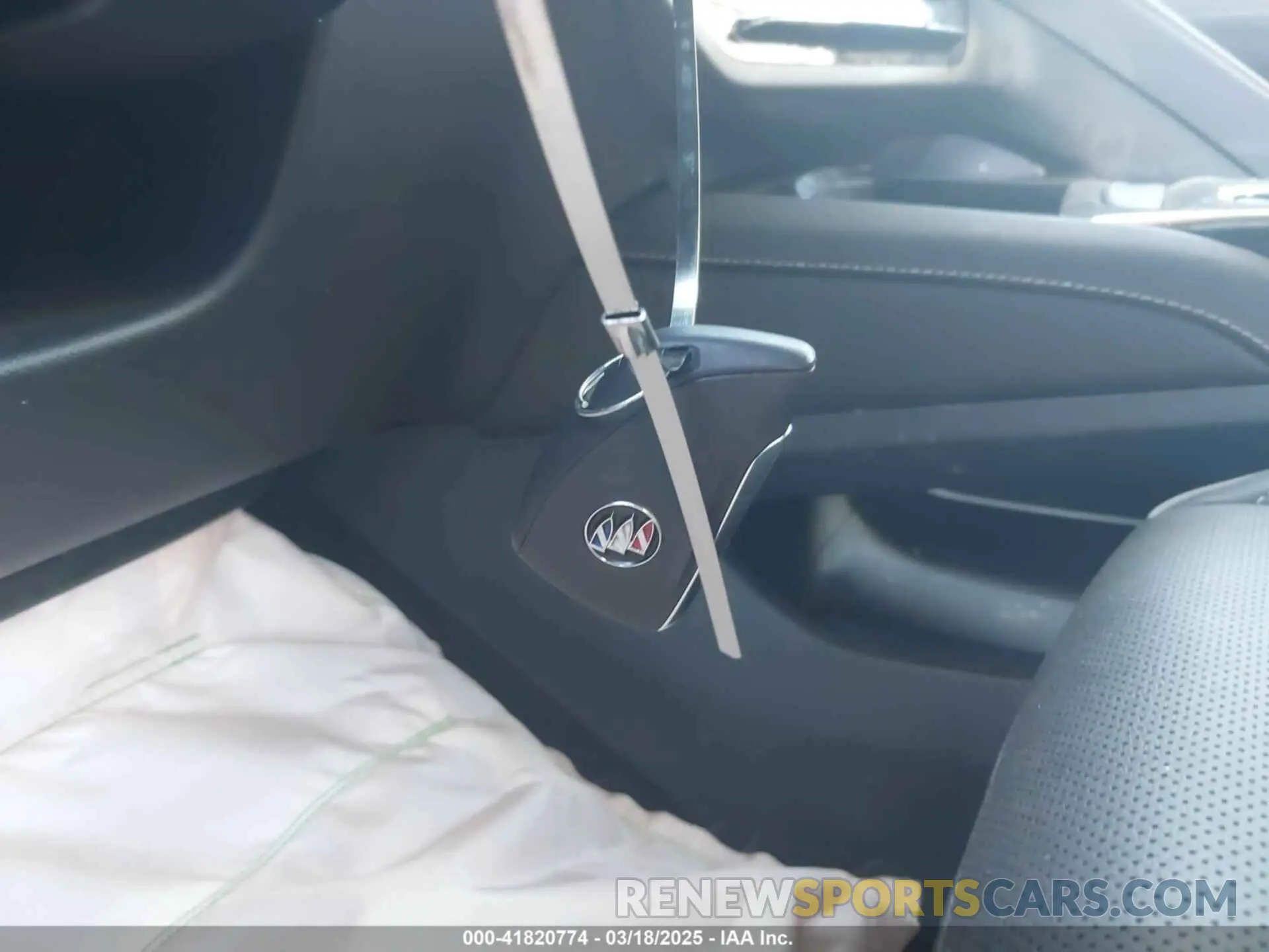 11 Фотография поврежденного автомобиля LRBFZSR47PD080240 BUICK ENVISION 2023