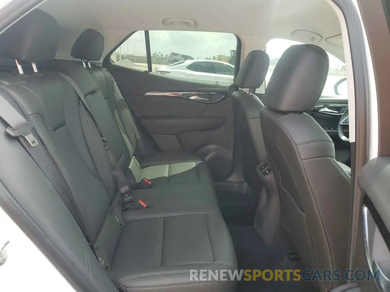 10 Фотография поврежденного автомобиля LRBFZME41RD044595 BUICK ENVISION 2024