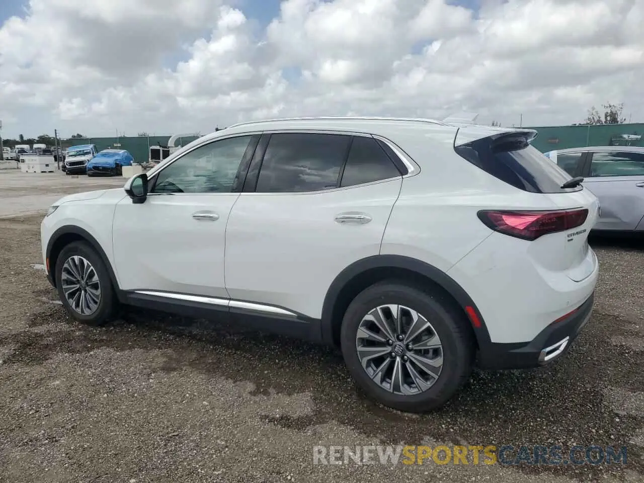 2 Фотография поврежденного автомобиля LRBFZME41RD044595 BUICK ENVISION 2024