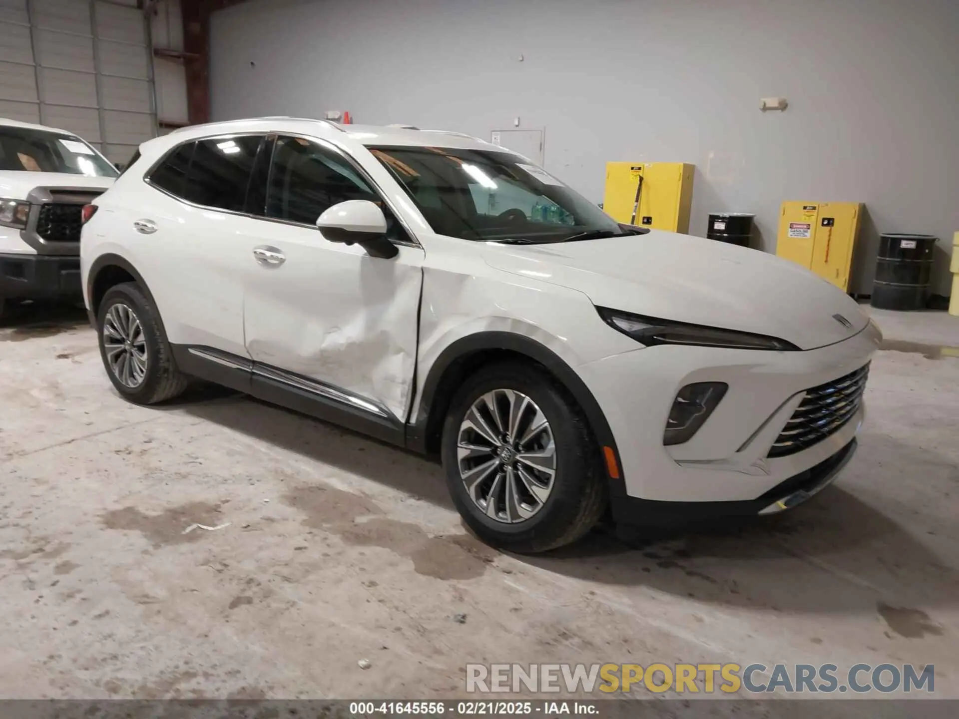 1 Фотография поврежденного автомобиля LRBFZME44RD015401 BUICK ENVISION 2024