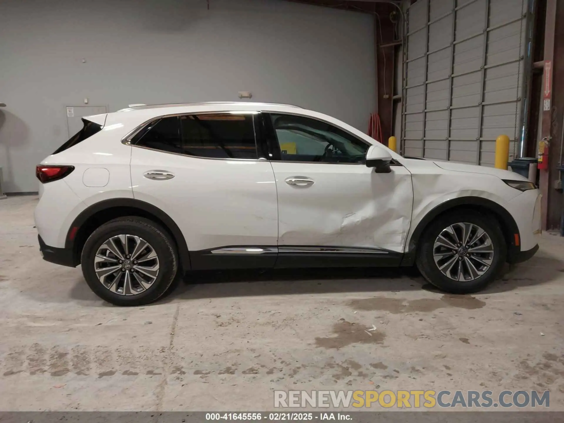 13 Фотография поврежденного автомобиля LRBFZME44RD015401 BUICK ENVISION 2024