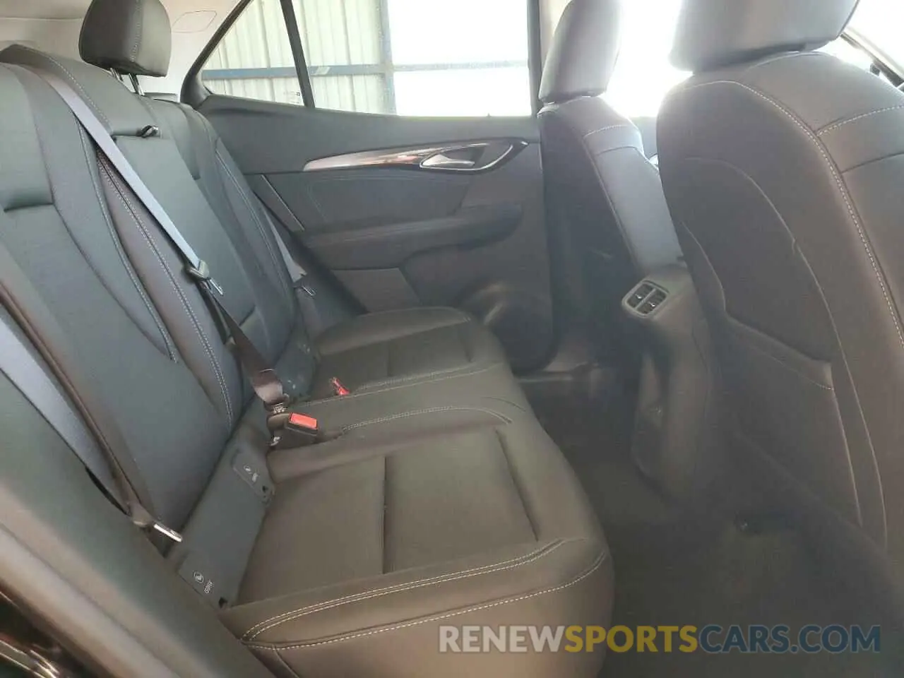 11 Фотография поврежденного автомобиля LRBFZME47RD071834 BUICK ENVISION 2024