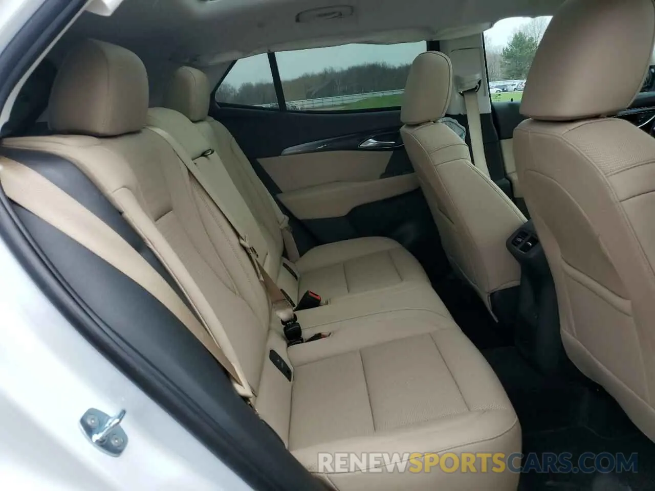 11 Photograph of a damaged car LRBFZME4XRD047530 BUICK ENVISION 2024