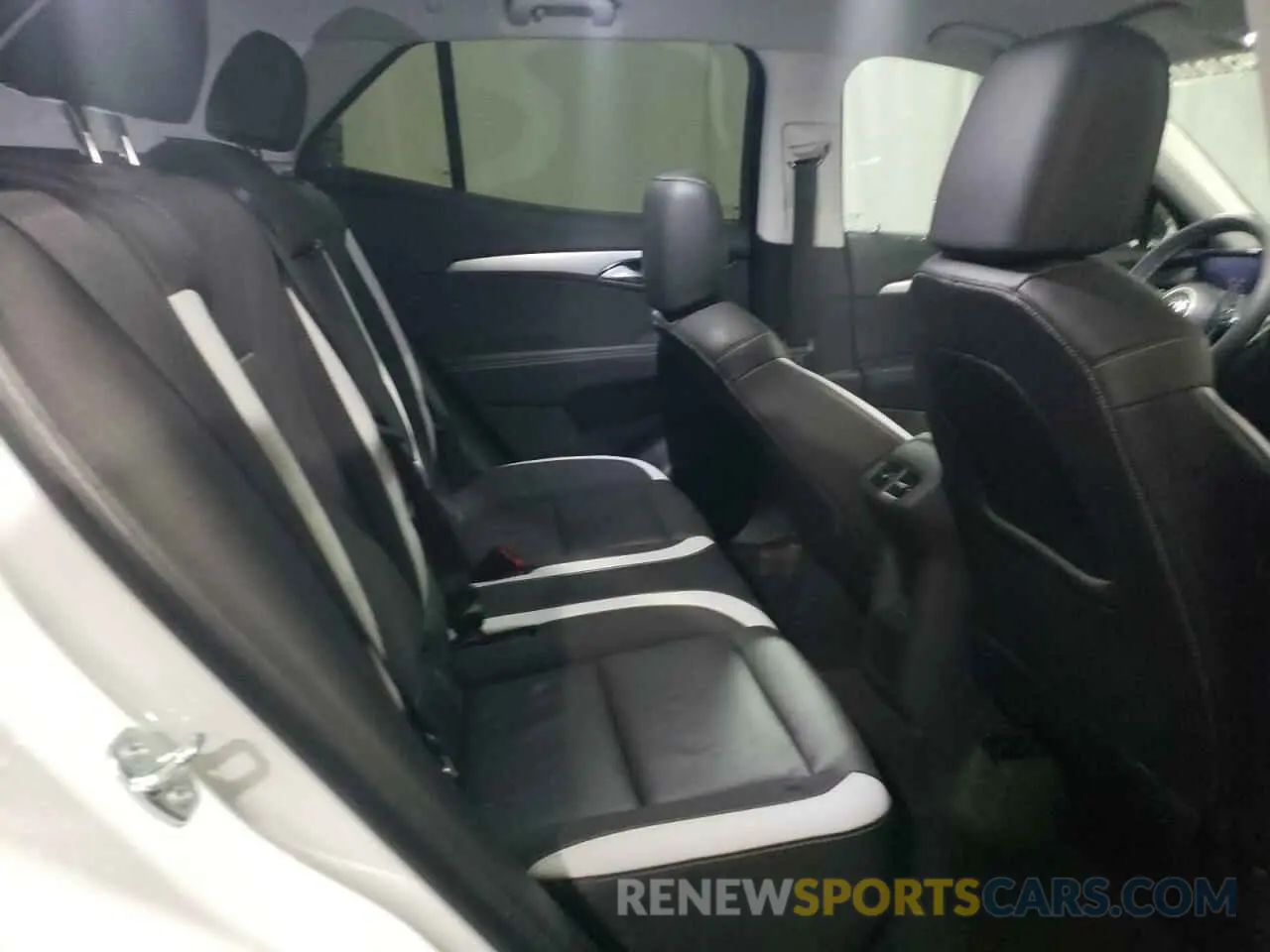 10 Фотография поврежденного автомобиля LRBFZPE46RD059577 BUICK ENVISION 2024