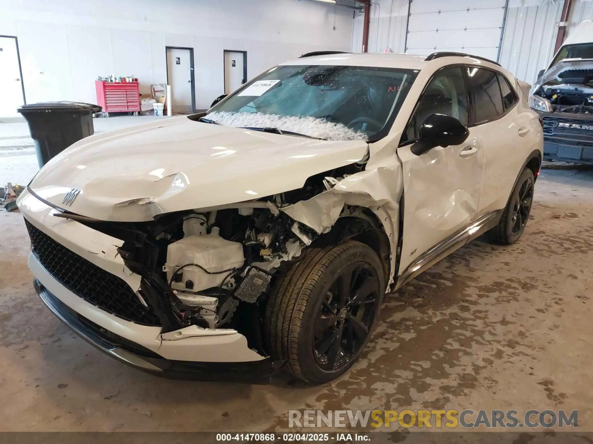 6 Фотография поврежденного автомобиля LRBFZPE47RD014485 BUICK ENVISION 2024