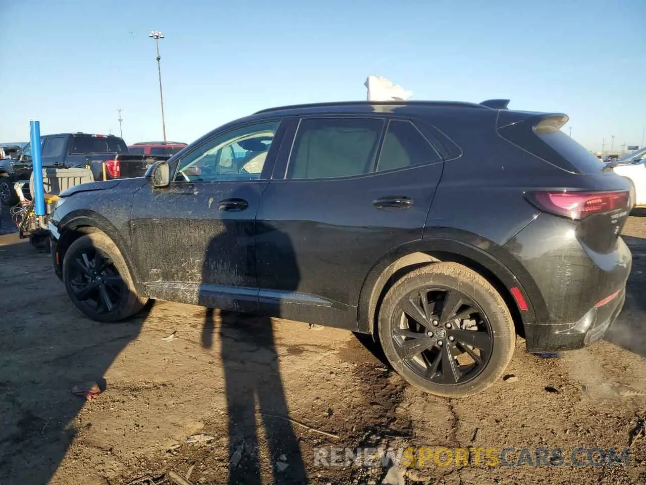 2 Фотография поврежденного автомобиля LRBFZPE4XRD052163 BUICK ENVISION 2024