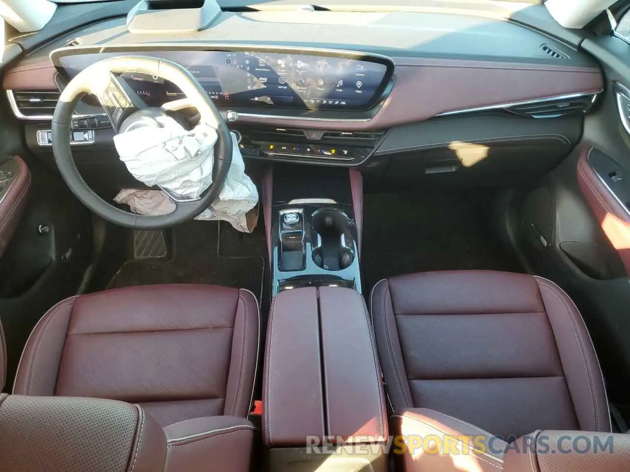 8 Фотография поврежденного автомобиля LRBFZPE4XRD052163 BUICK ENVISION 2024
