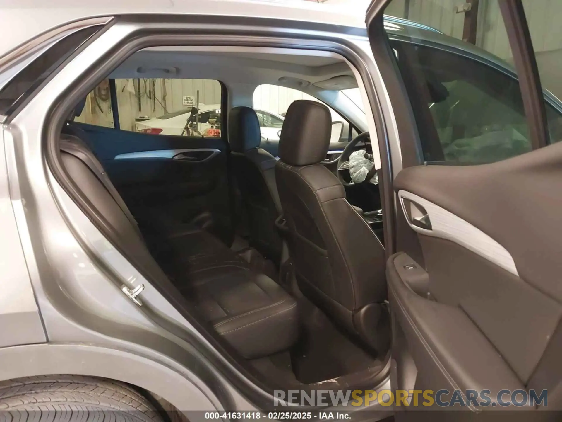 8 Фотография поврежденного автомобиля LRBFZSE42RD072328 BUICK ENVISION 2024