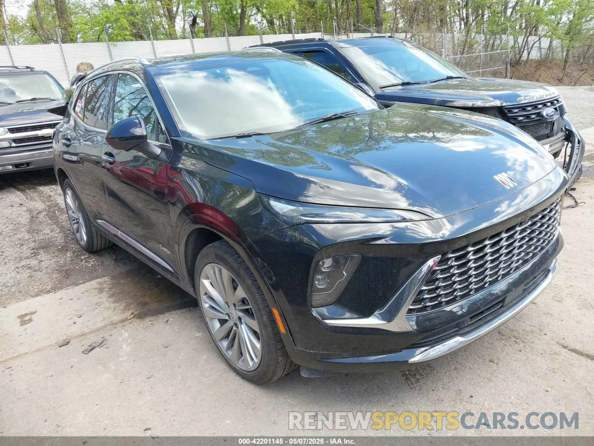 1 Фотография поврежденного автомобиля LRBFZSE45RD046984 BUICK ENVISION 2024