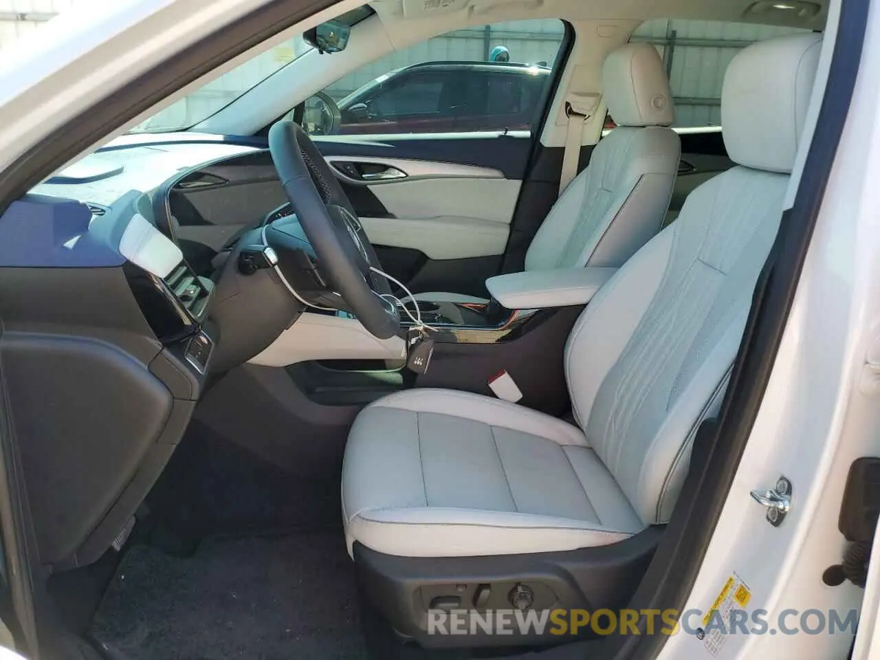 7 Фотография поврежденного автомобиля LRBFZSE48RD068994 BUICK ENVISION 2024
