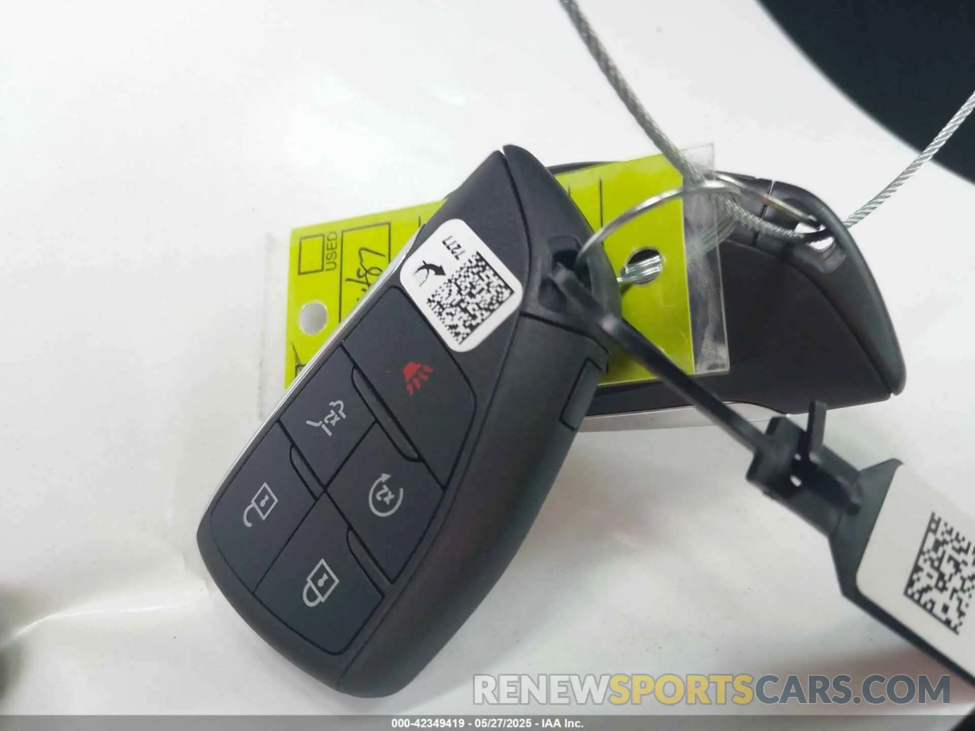 11 Фотография поврежденного автомобиля LRBFZKE44SD026487 BUICK ENVISION 2025