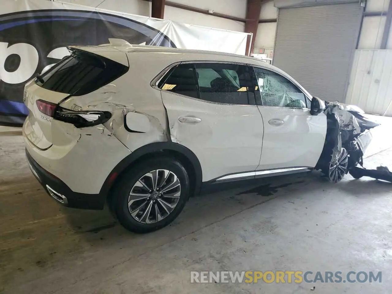 3 Фотография поврежденного автомобиля LRBFZKE45SD035697 BUICK ENVISION 2025