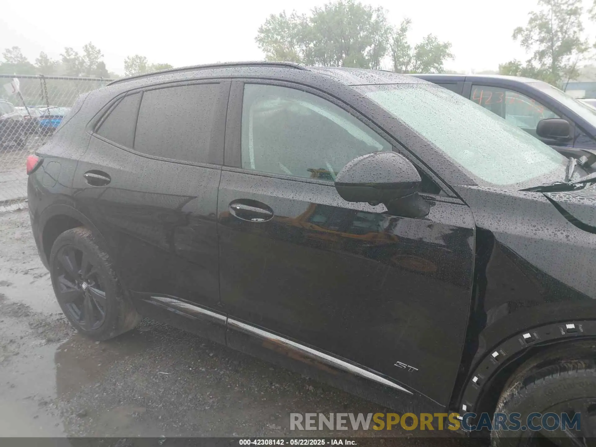 13 Photograph of a damaged car LRBFZLE41SD004310 BUICK ENVISION 2025
