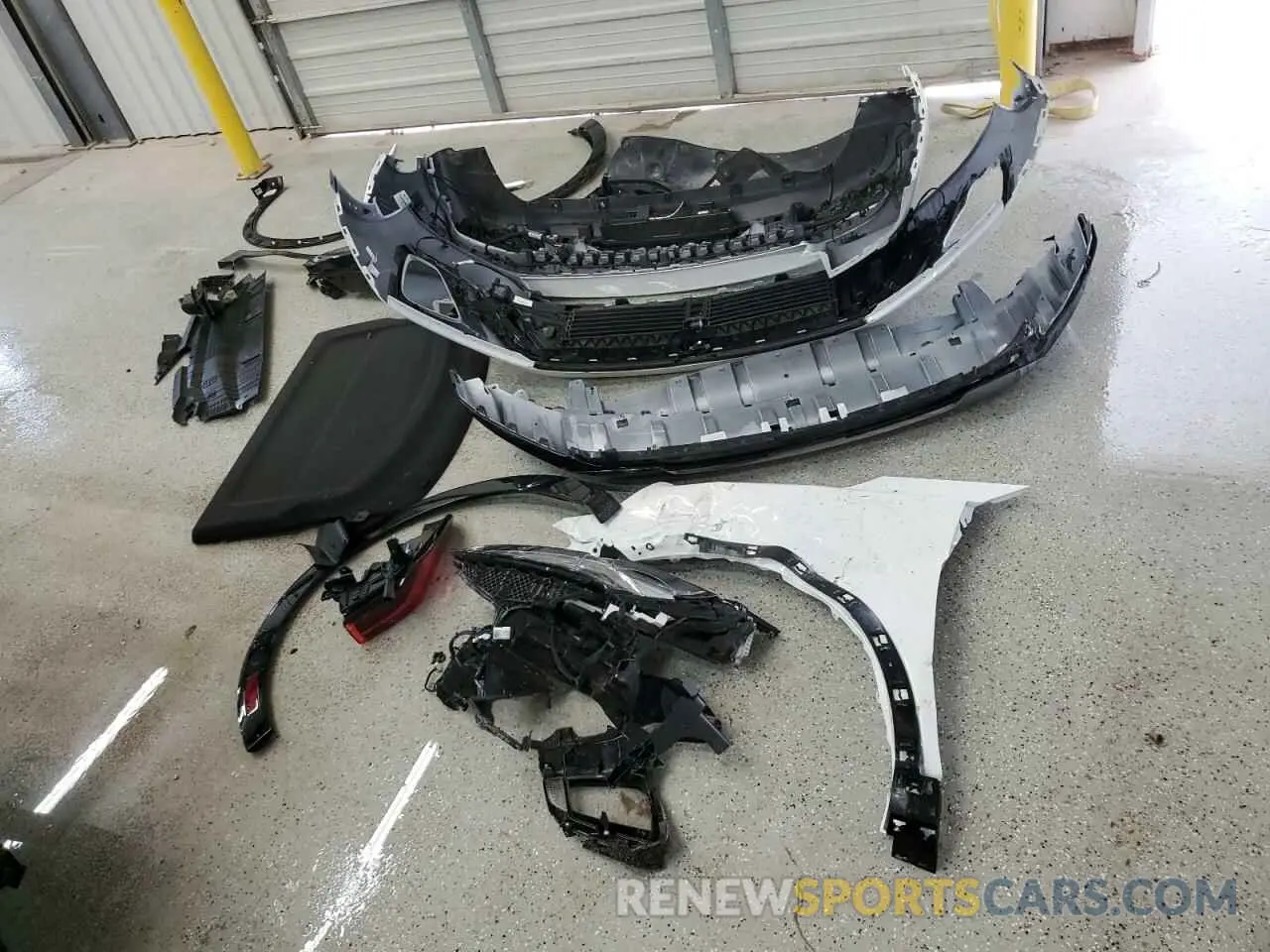 13 Фотография поврежденного автомобиля LRBFZLE49SD038642 BUICK ENVISION S 2025