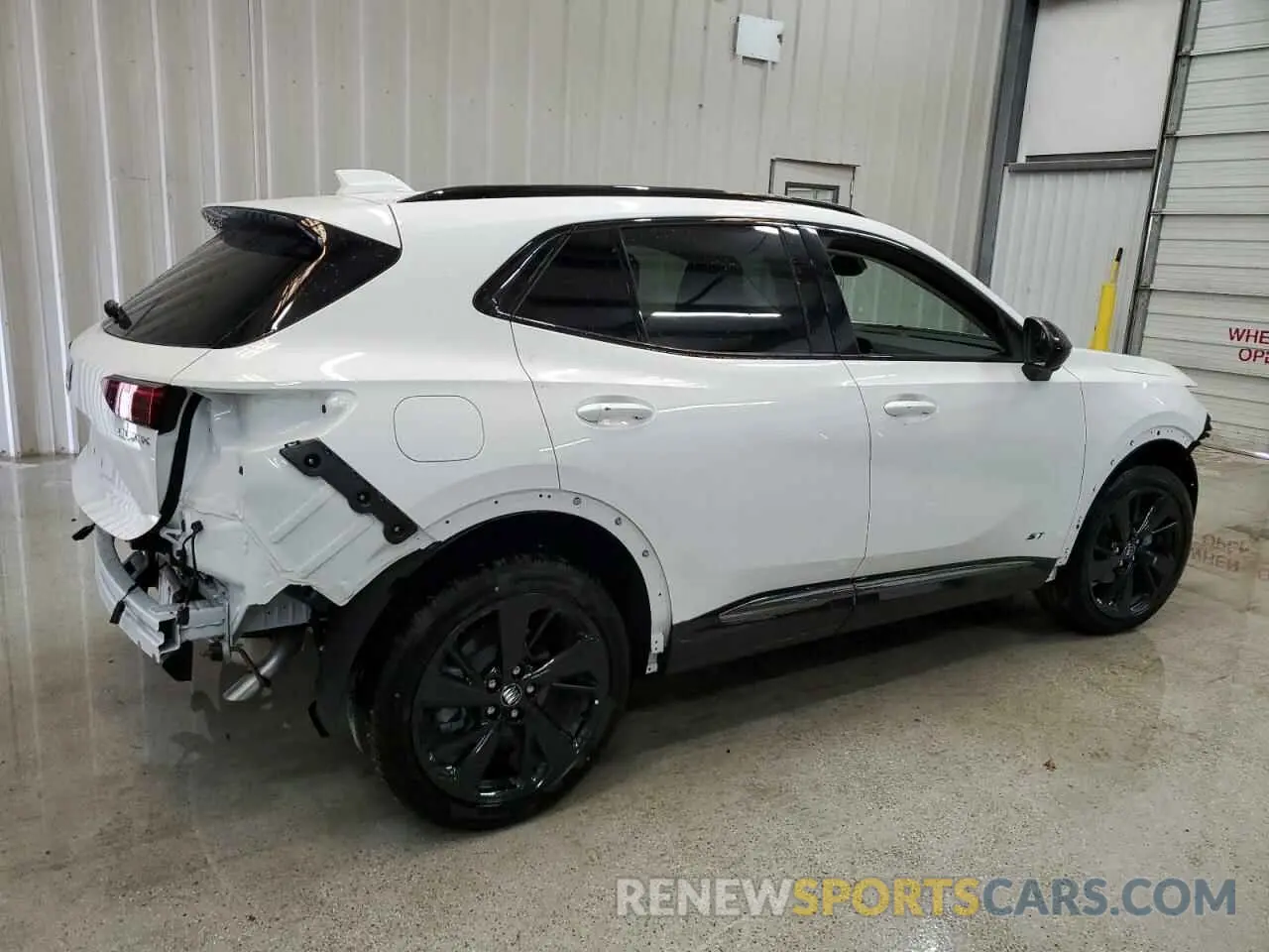 3 Фотография поврежденного автомобиля LRBFZLE49SD038642 BUICK ENVISION S 2025