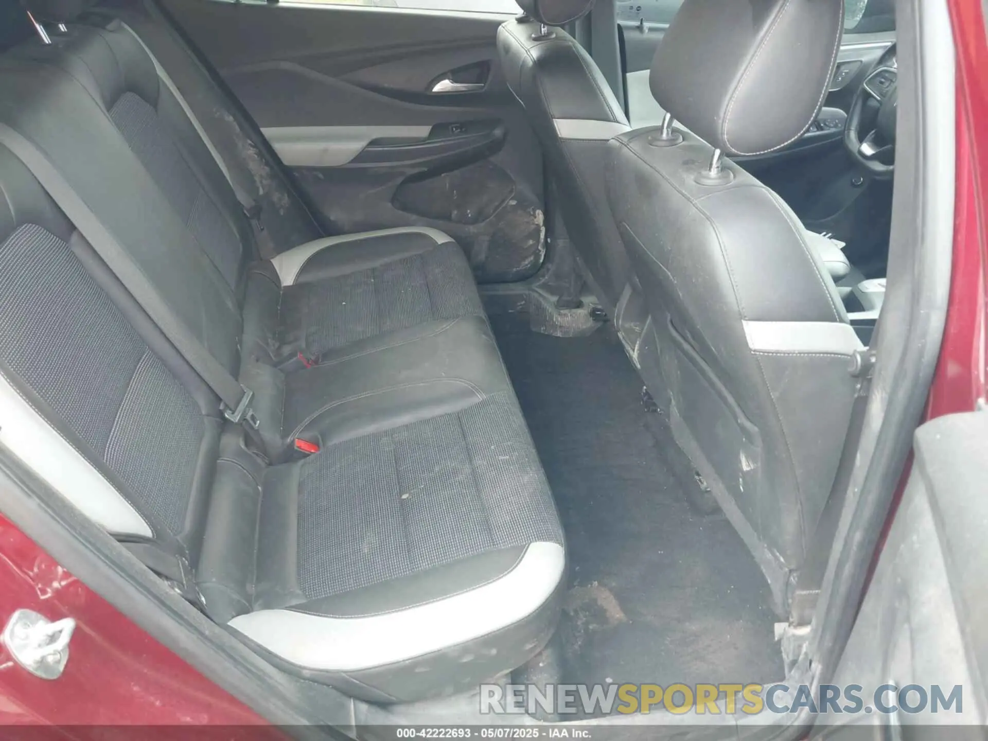 8 Photograph of a damaged car KL47LAE23RB125608 BUICK ENVISTA 2024