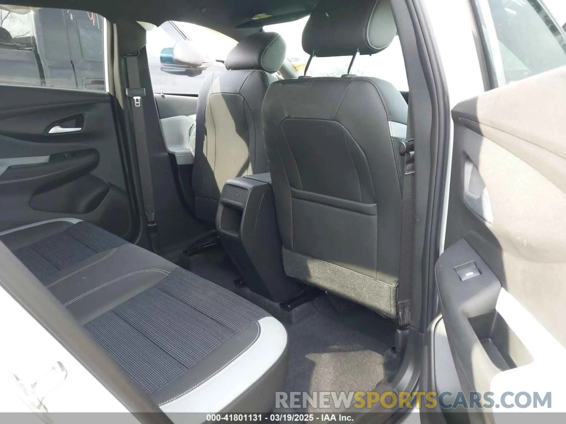8 Фотография поврежденного автомобиля KL47LAE29RB150979 BUICK ENVISTA 2024
