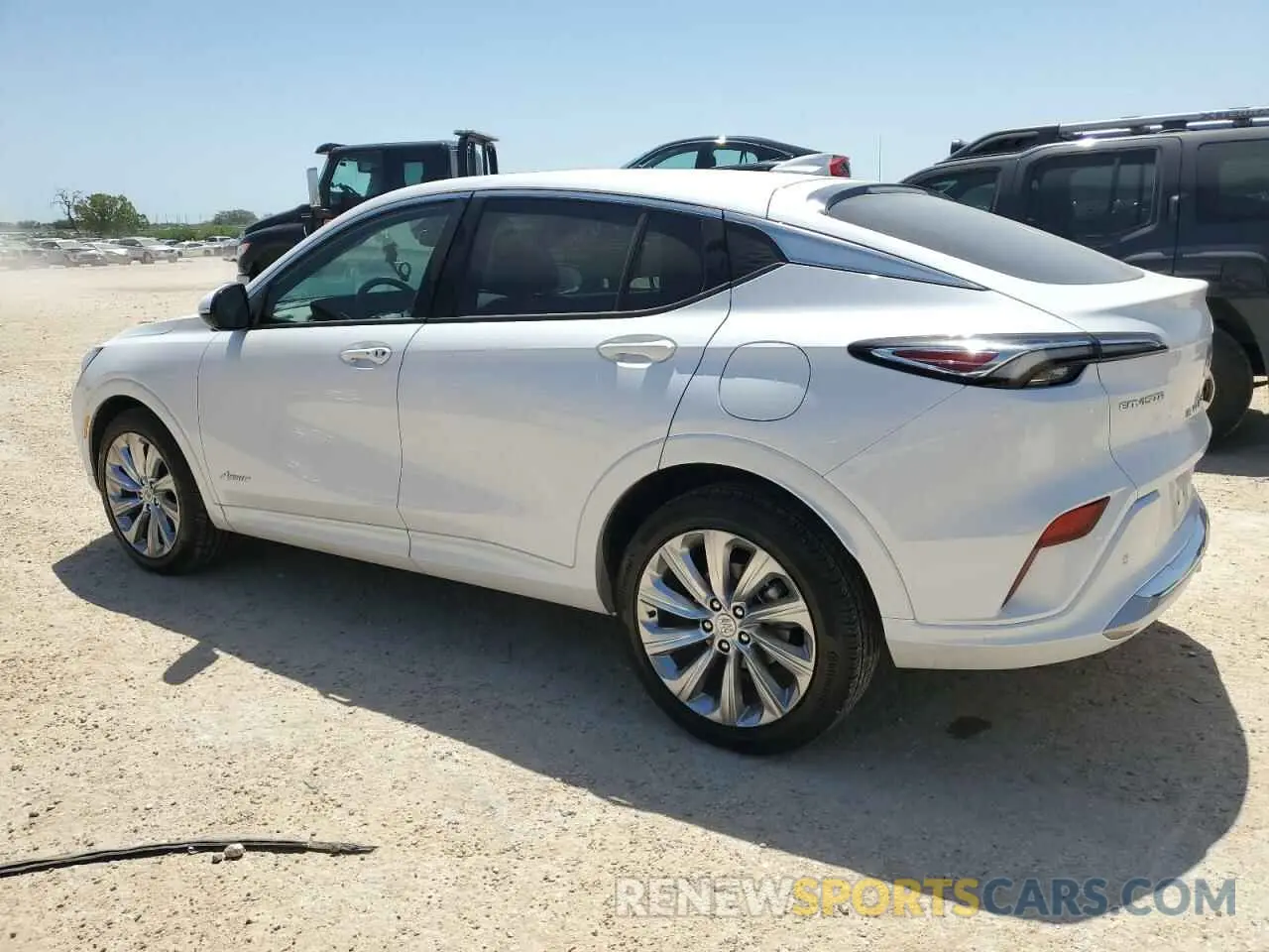 2 Фотография поврежденного автомобиля KL47LCE25RB156578 BUICK ENVISTA AV 2024