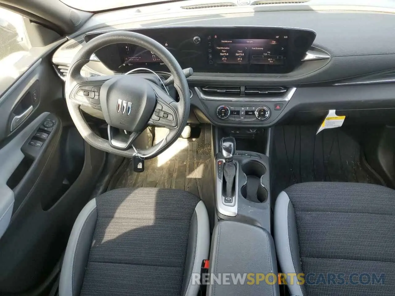 8 Фотография поврежденного автомобиля KL47LAE22RB218832 BUICK ENVISTA PR 2024