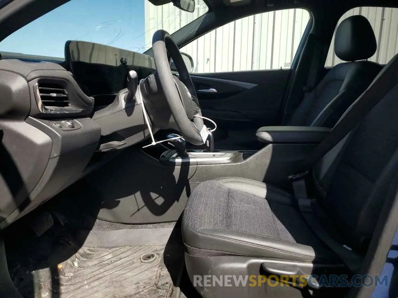 7 Фотография поврежденного автомобиля KL47LAE27RB205381 BUICK ENVISTA PR 2024
