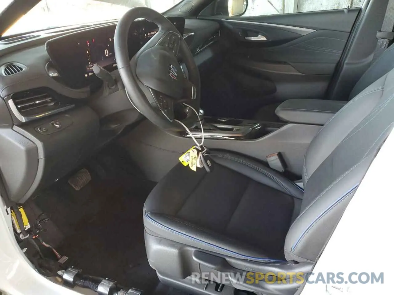 7 Фотография поврежденного автомобиля KL47LBEP6SB048482 BUICK ENVISTA SP 2025