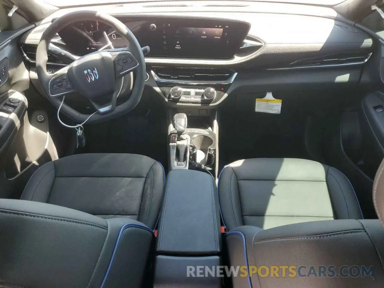 8 Фотография поврежденного автомобиля KL47LBEP6SB110205 BUICK ENVISTA SP 2025