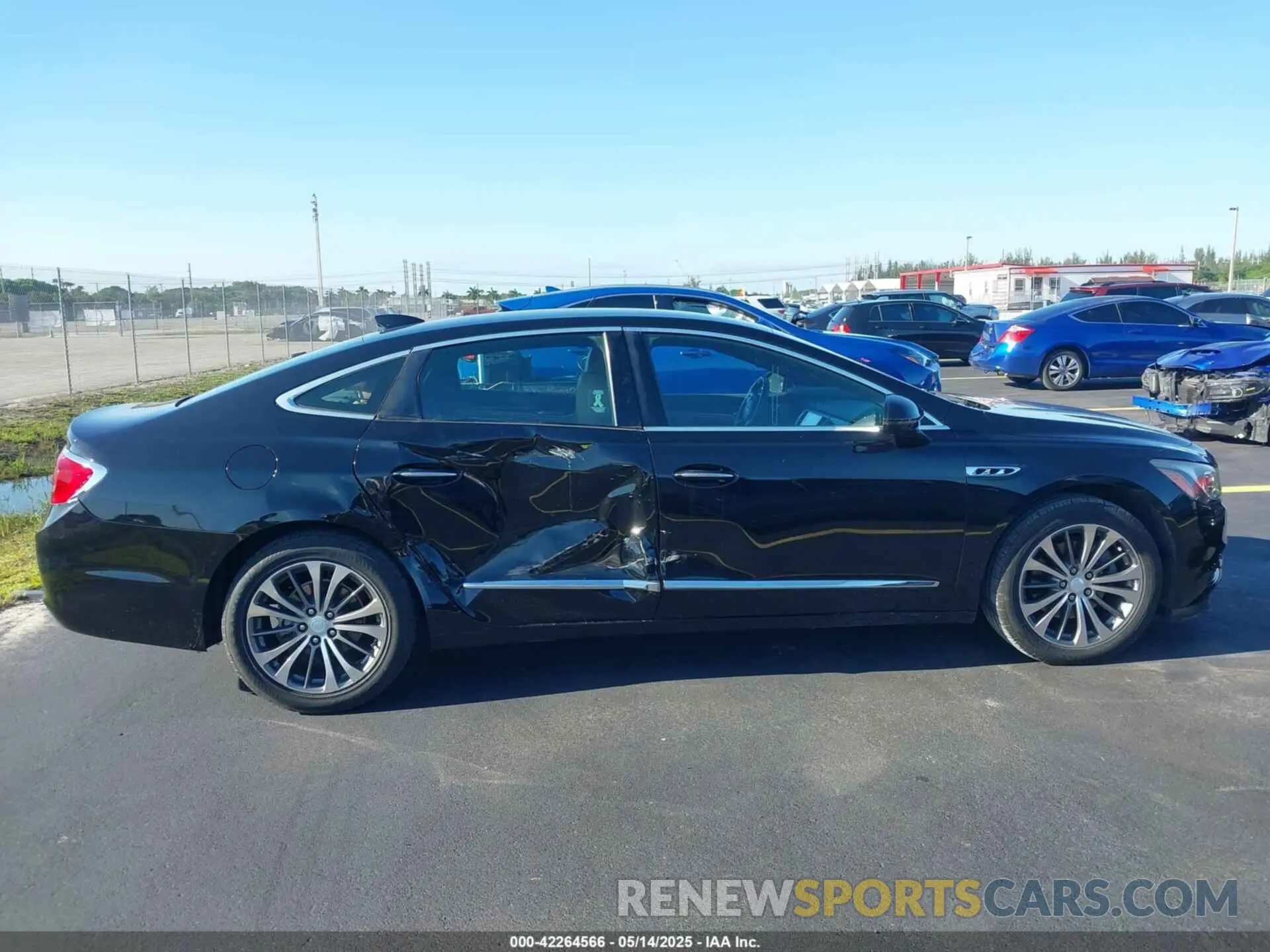 13 Photograph of a damaged car 1G4ZP5SS1KU112456 BUICK LACROSSE 2019