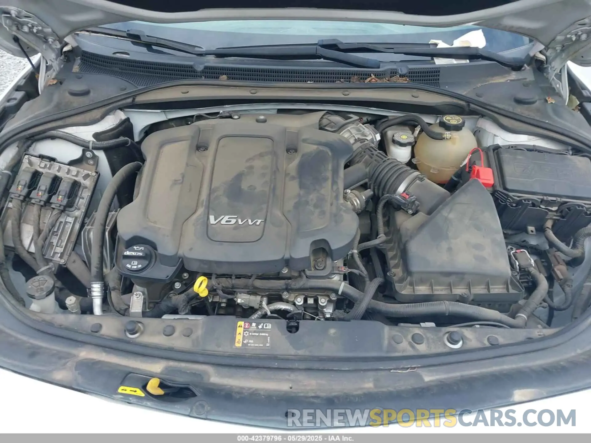 10 Photograph of a damaged car 1G4ZP5SS7KU103325 BUICK LACROSSE 2019