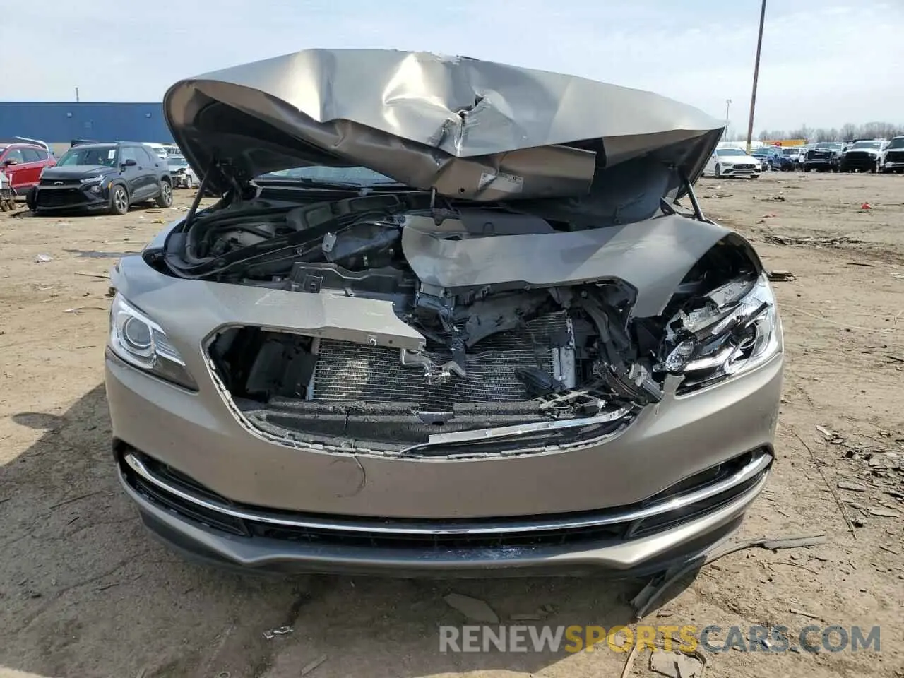 5 Фотография поврежденного автомобиля 1G4ZR5SS6KU105822 BUICK LACROSSE 2019