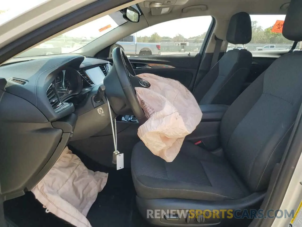 7 Photograph of a damaged car W04GU8SX5K1028332 BUICK REGAL 2019