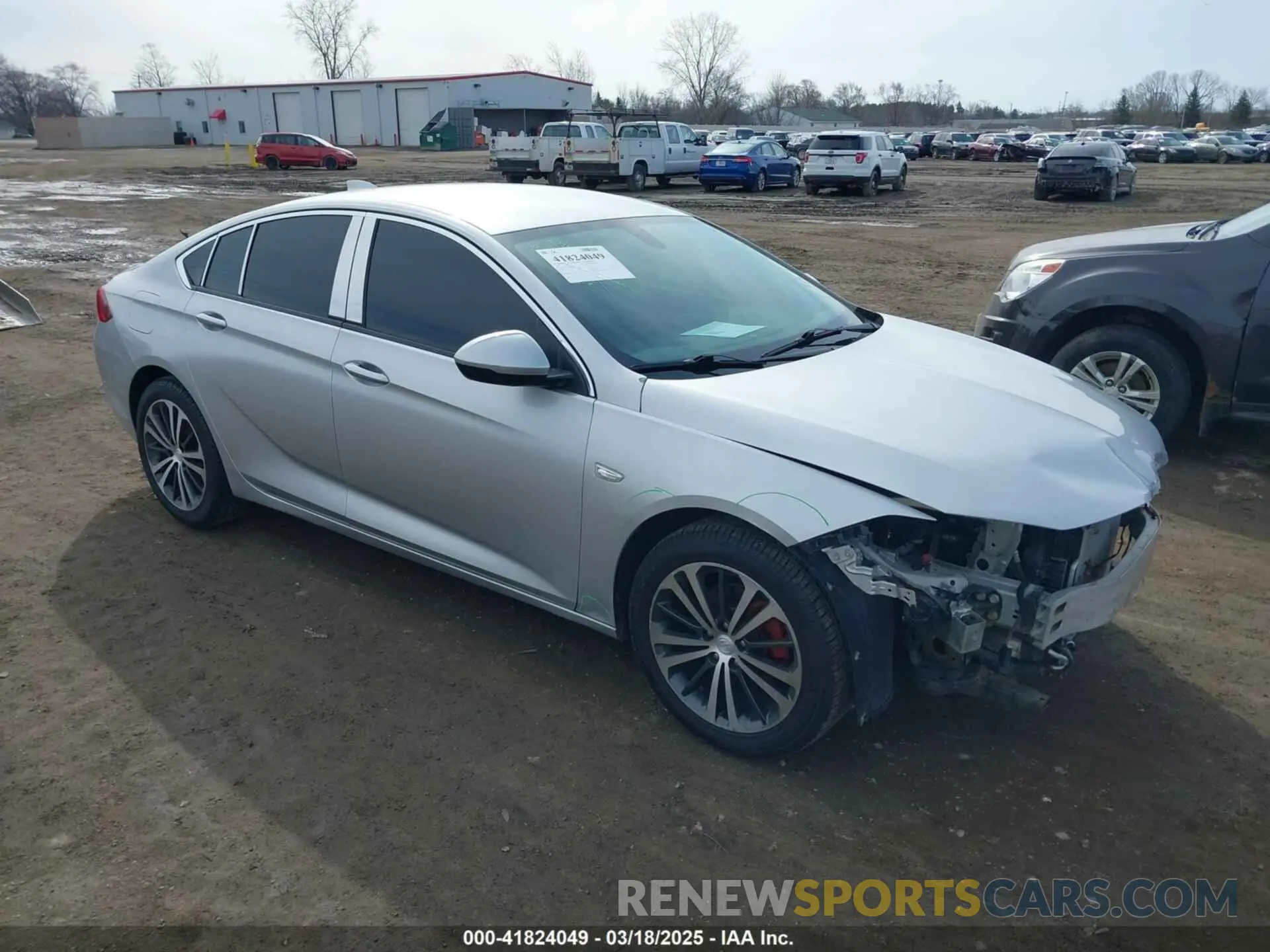 1 Photograph of a damaged car W04GM6SX6K1066687 BUICK REGAL SPORTBACK 2019