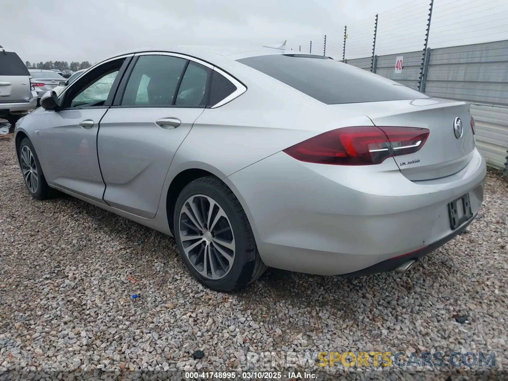 3 Фотография поврежденного автомобиля W04GP6SX4L1006657 BUICK REGAL SPORTBACK 2020
